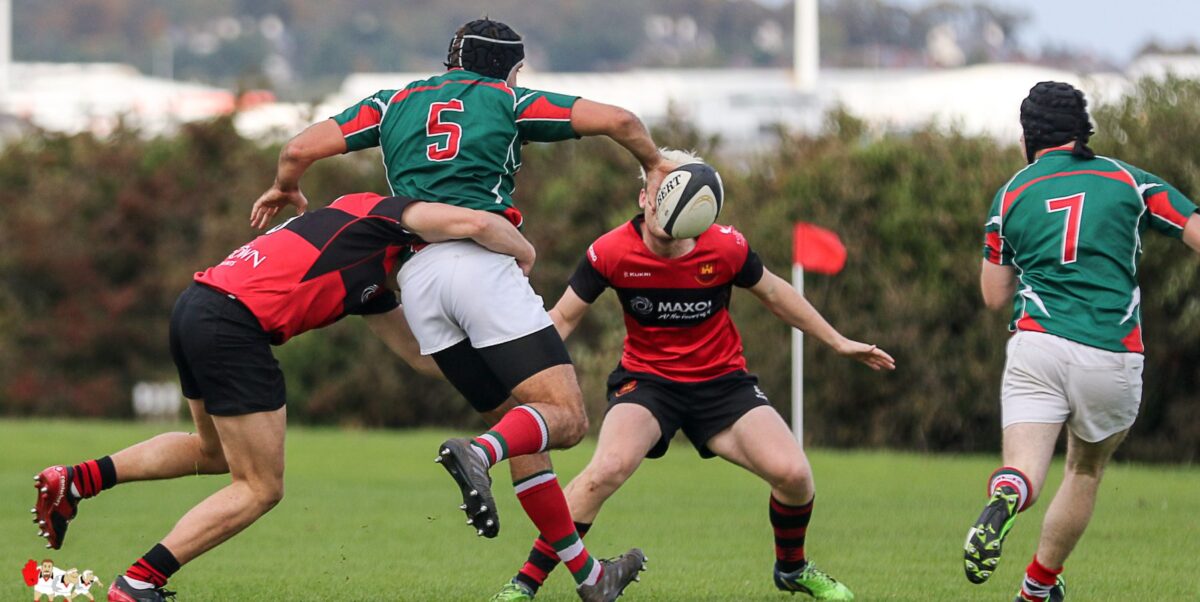 Club Men: Larne 31 Carrick 22 (Junior Cup)