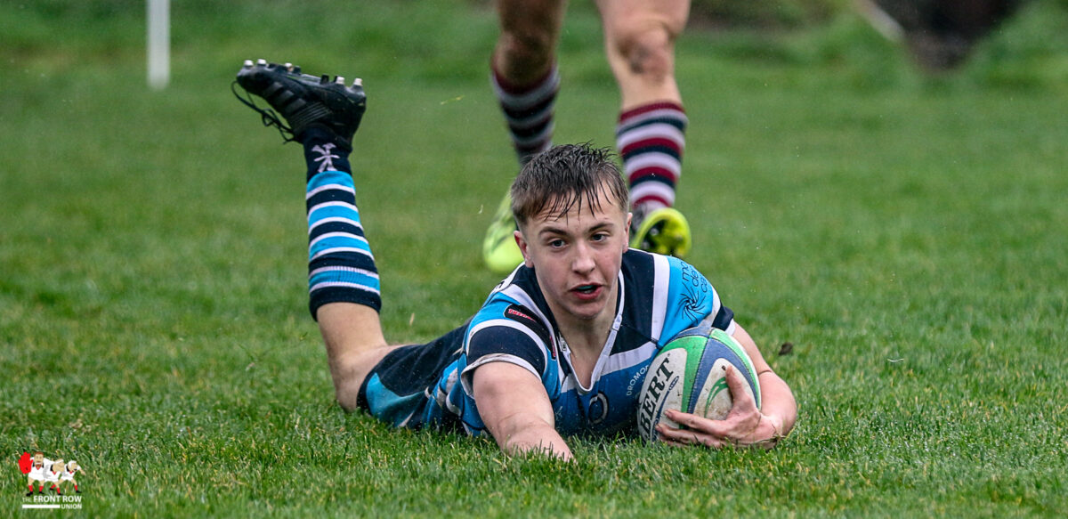 Schools: Dromore High 33 Larne Grammar 0