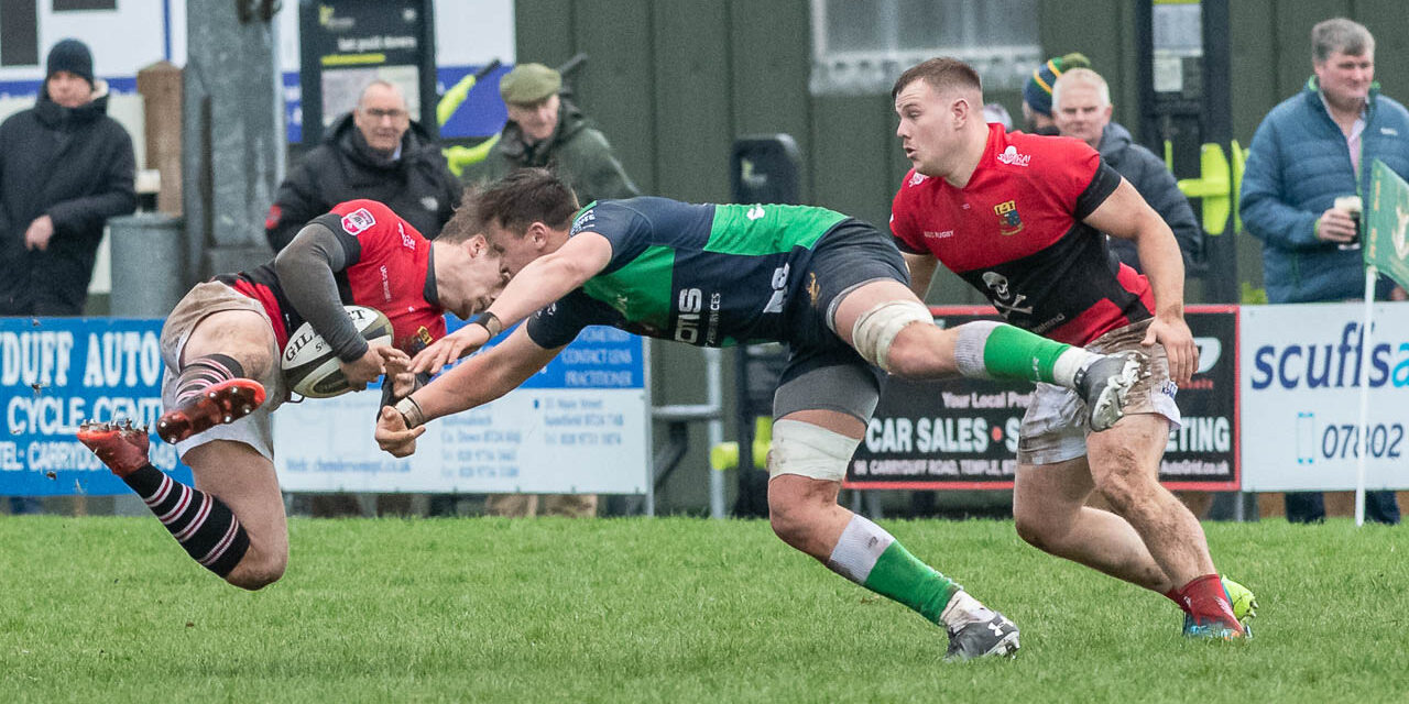 AIL 1A: Ballynahinch 6 UCC 10