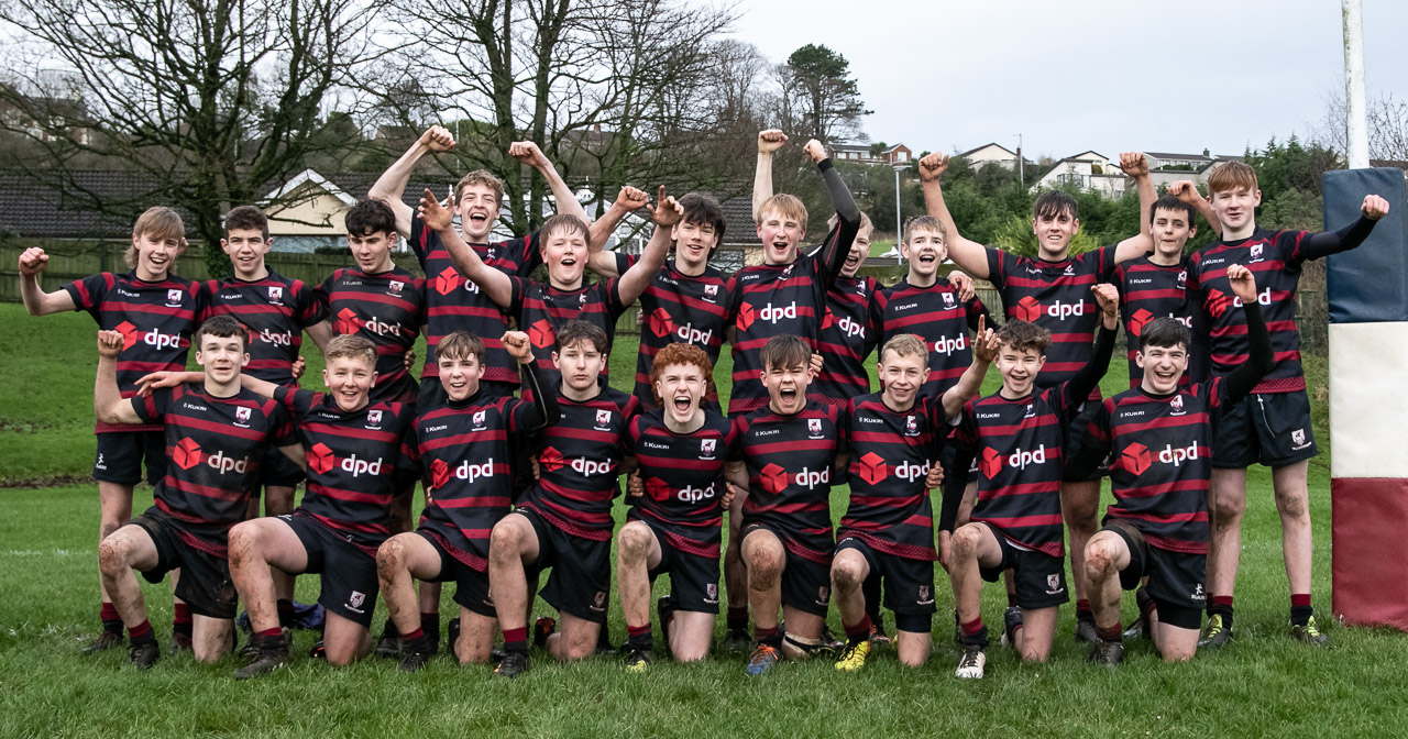 Medallion Shield: Larne Grammar 52 Limavady Grammar 7