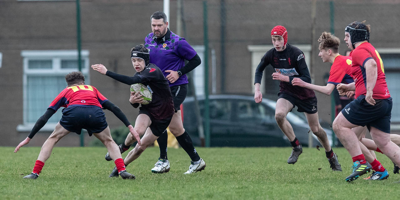 Medallion Shield: Regent House 53 Craigavon Senior High School 0