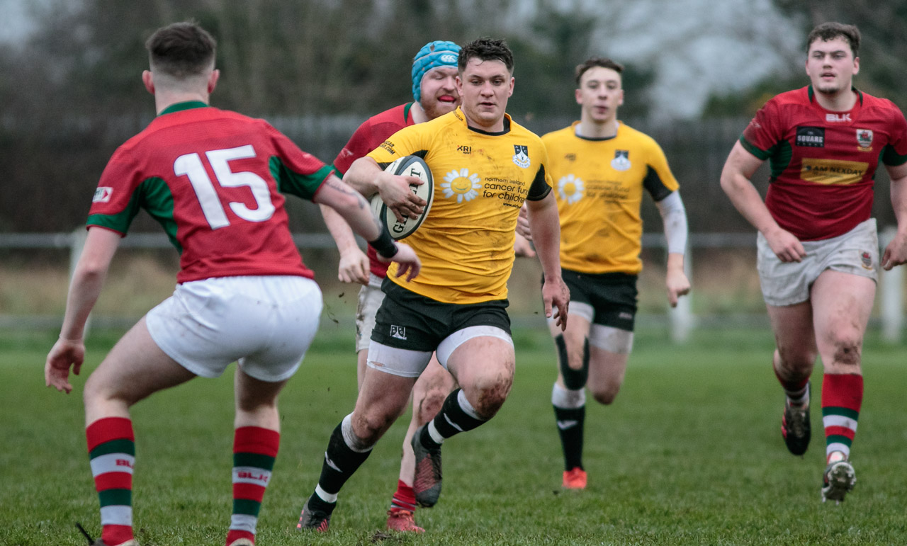 Towns Cup: Ards 3 Larne 22