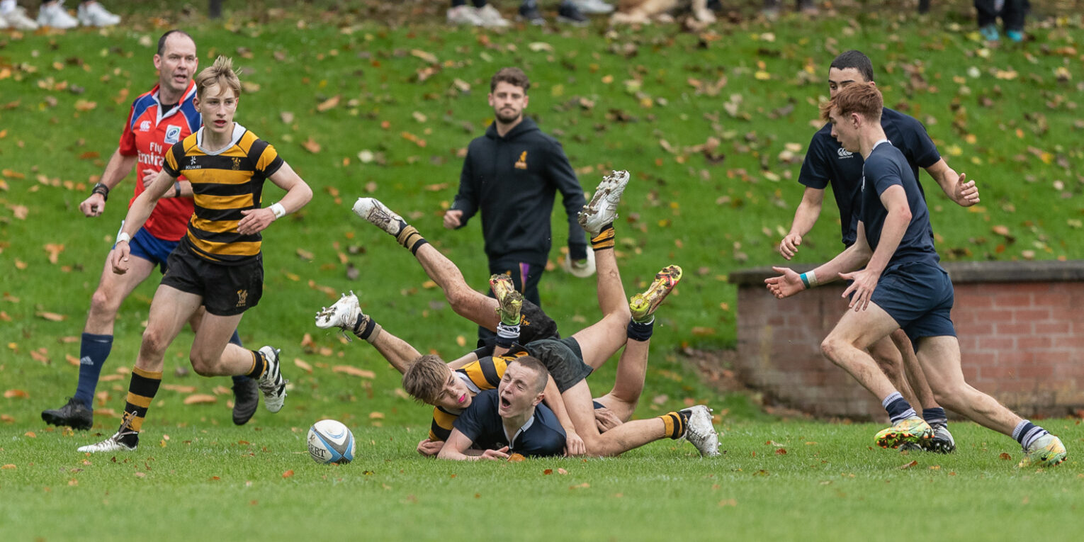 Medallion: Royal Belfast Academical Institution 21 Methodist College 12 (Friendly)