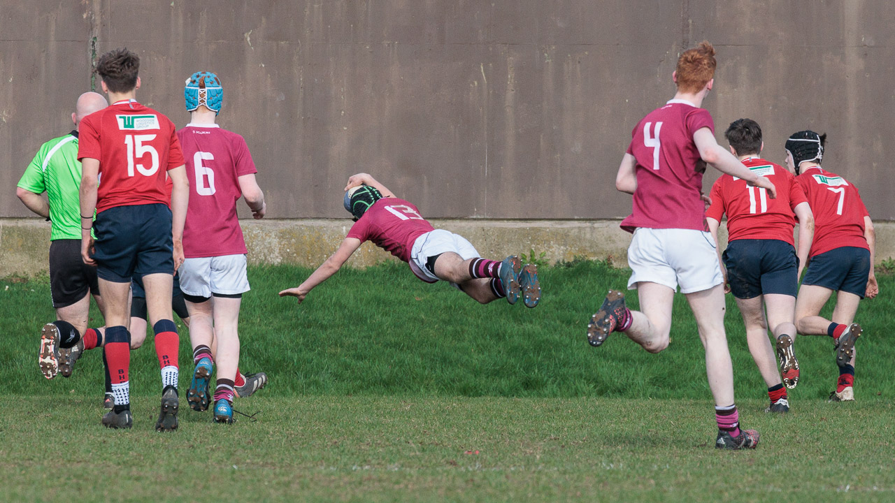 Medallion Plate: Ballyclare High 7 Royal School Dungannon 24 Semi Final