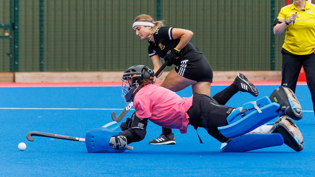 All Ireland Qualifier: Queen’s University Belfast 5 University College Cork 3 AR