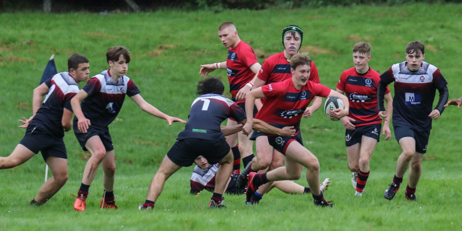 Schools Friendly: Carrickfergus Grammar 17 Lurgan College 12