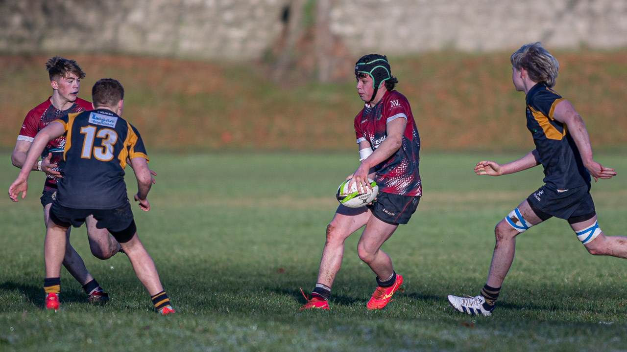 Medallion Shield: Royal School Armagh 17 Omagh Academy 7