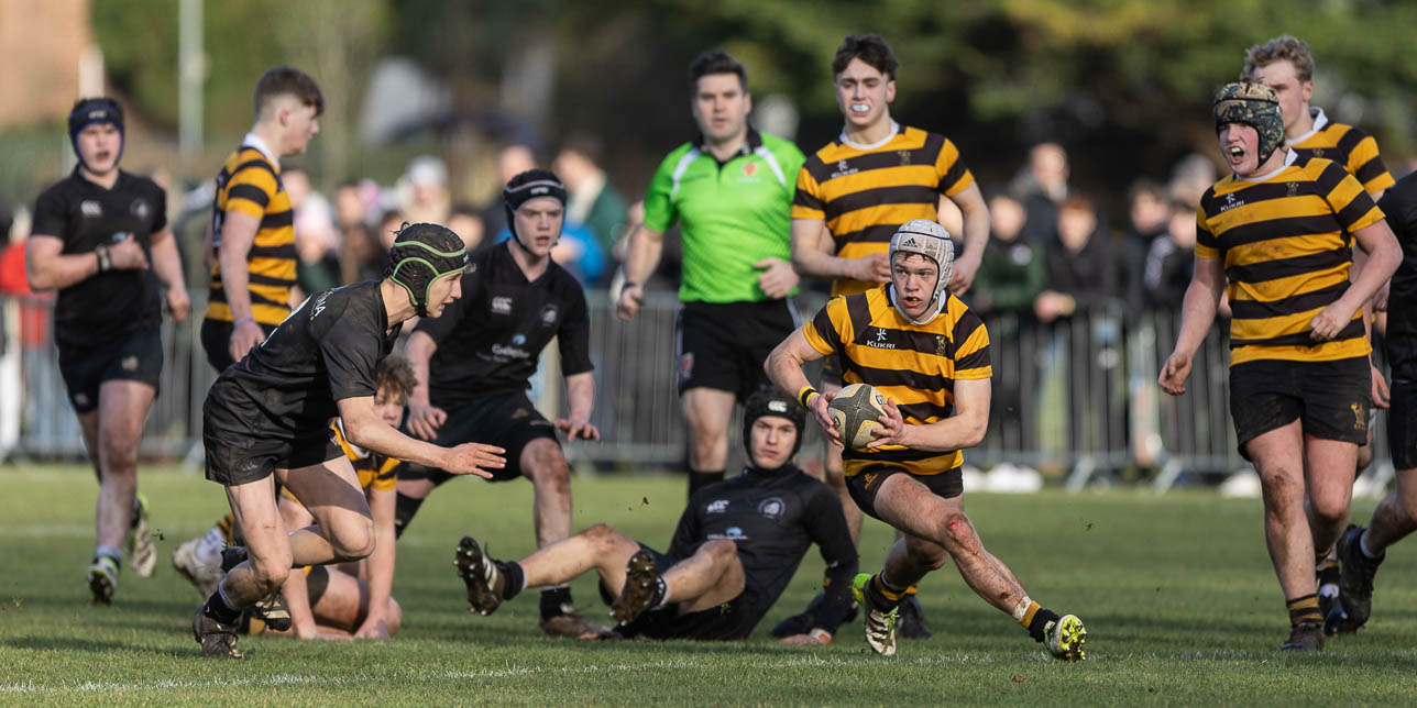 Medallion Shield: Royal Belfast Academical Institution 15 Campbell College 13 Quarter Final